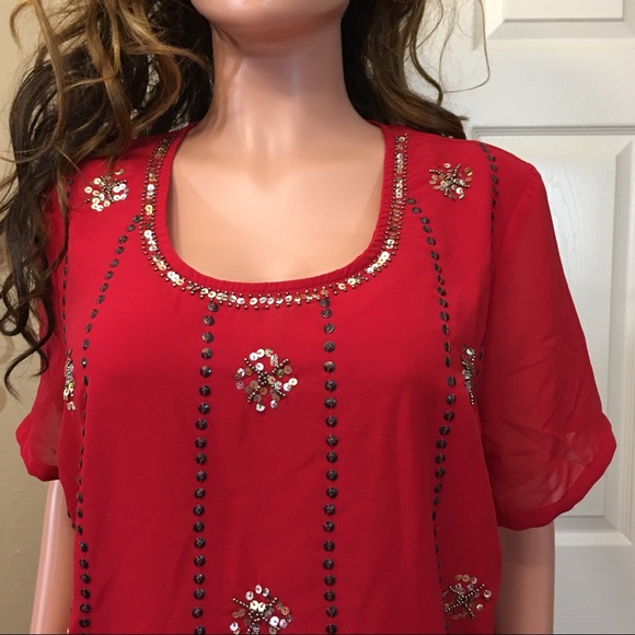 BUNDLE ME 😃 Ashley Stewart red beaded sequin top - Picture 3 of 8